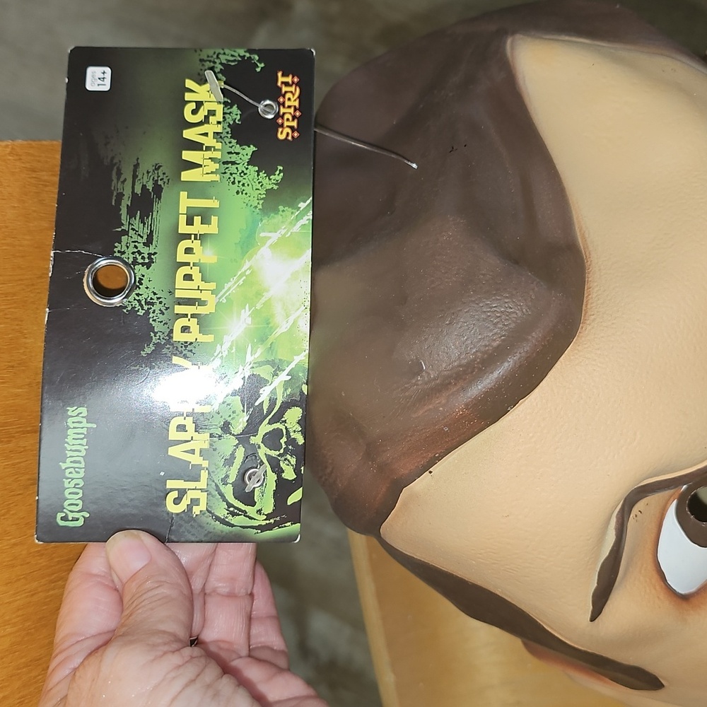 Goose Bumps Slappy The Puppet Mask - Picture 2 of 4